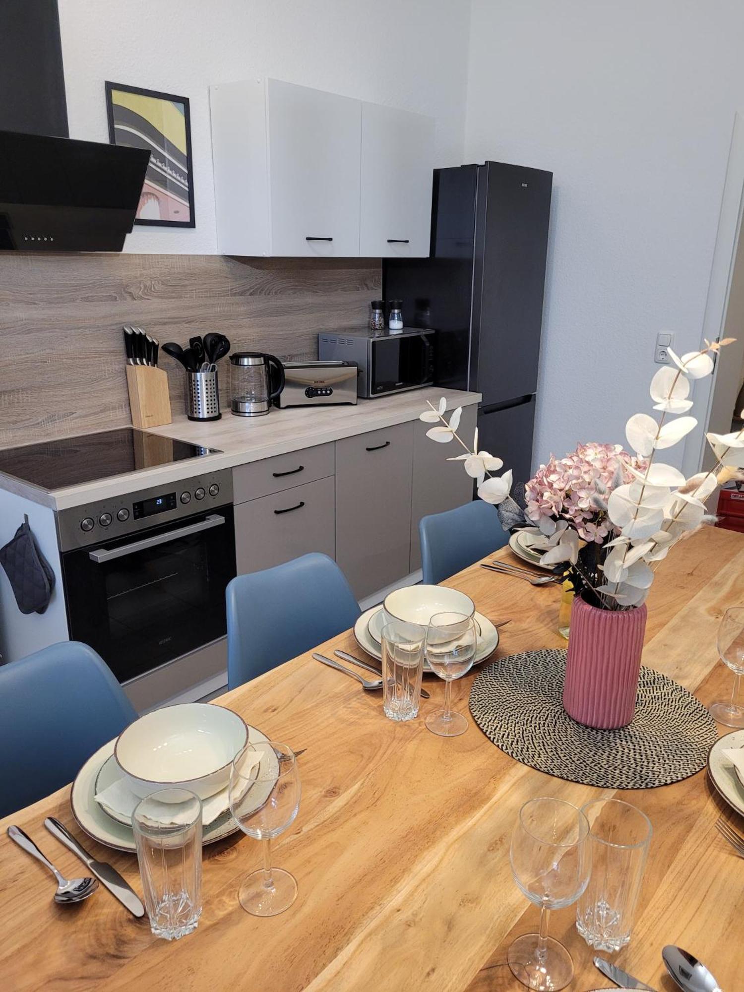 T21 - Apartment Direkt Im Zentrum Mit Parkplatz Chemnitz  Exteriér fotografie