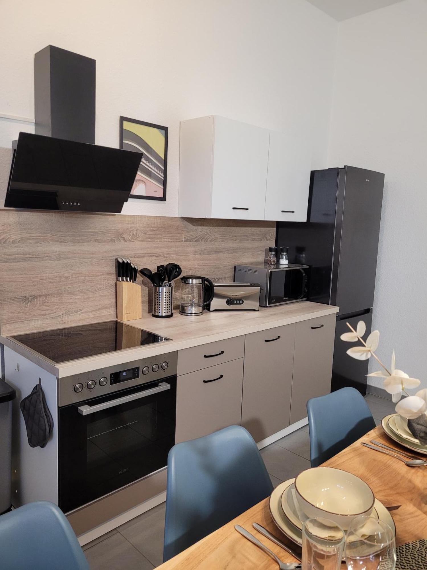 T21 - Apartment Direkt Im Zentrum Mit Parkplatz Chemnitz  Exteriér fotografie