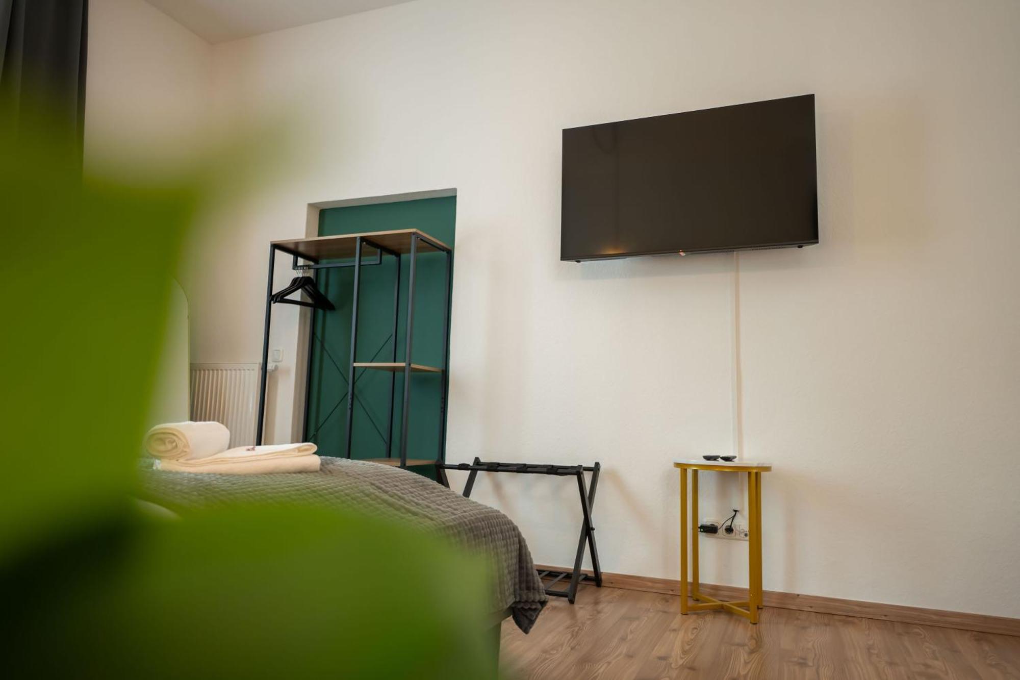 T21 - Apartment Direkt Im Zentrum Mit Parkplatz Chemnitz  Exteriér fotografie